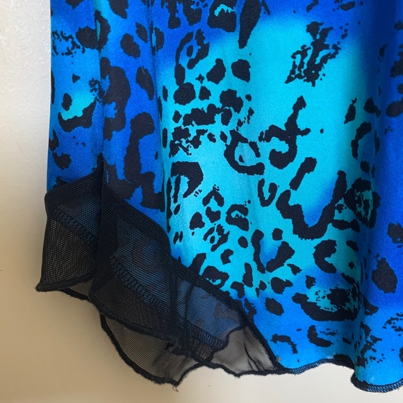 💥2/$30 Bianca Nygard Animal Print Top SzM Like New! - Picture 3 of 5